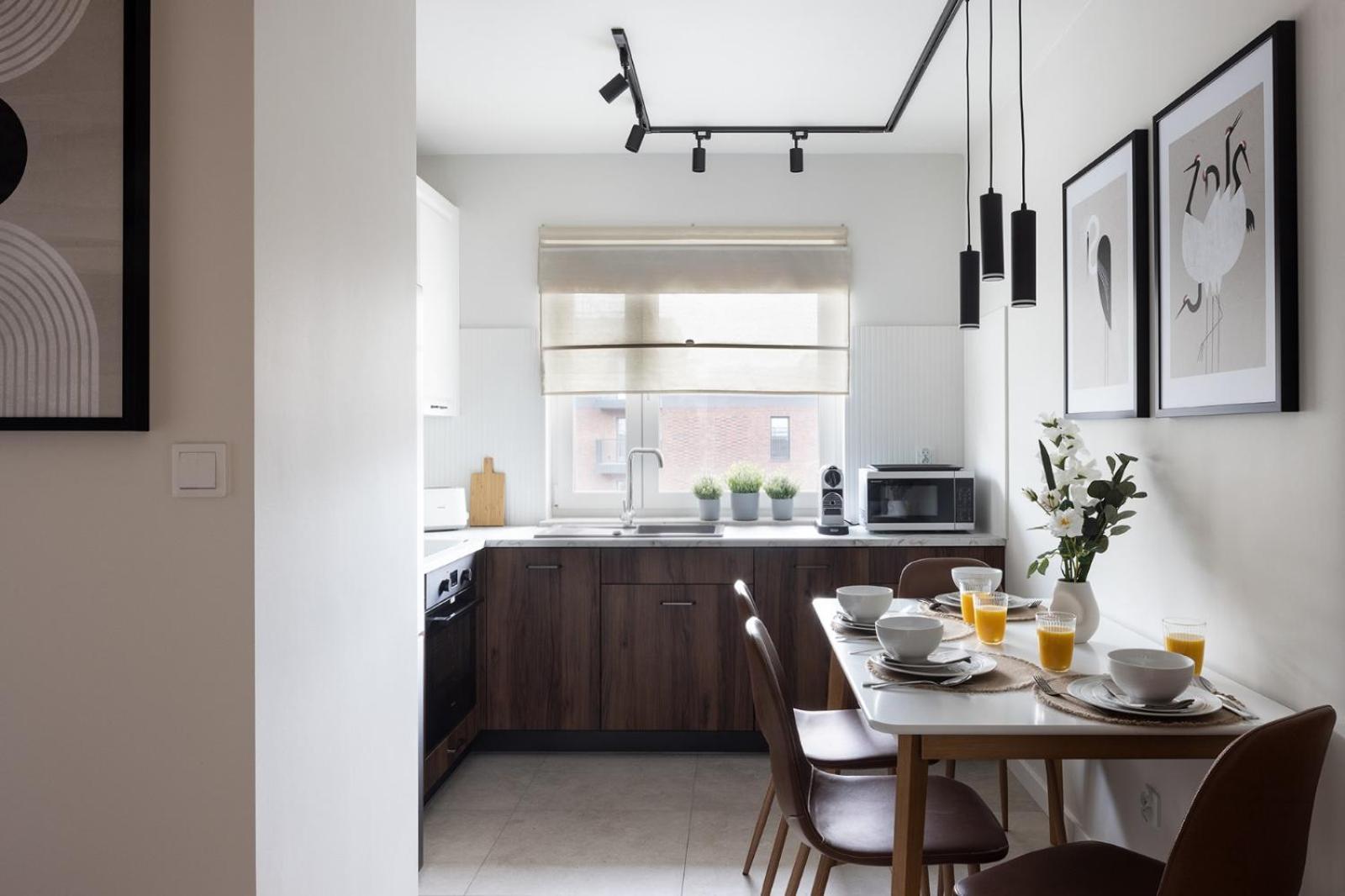 Nowosc #madalinskiego57 - Centrum, Nowy Budynek- 2 Sypialnie, 2x Podwojne Lozka Oraz Rozkladana Kanapa, Osobna Kuchnia, Klimatyzacja, Balkon, Parking Podziemny, Self Check In 24h, Internet, Netflix, Ekspres, Pralka 1km Do Dworca Pkp